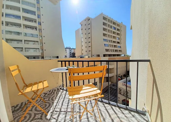 Apartment Acropole *
